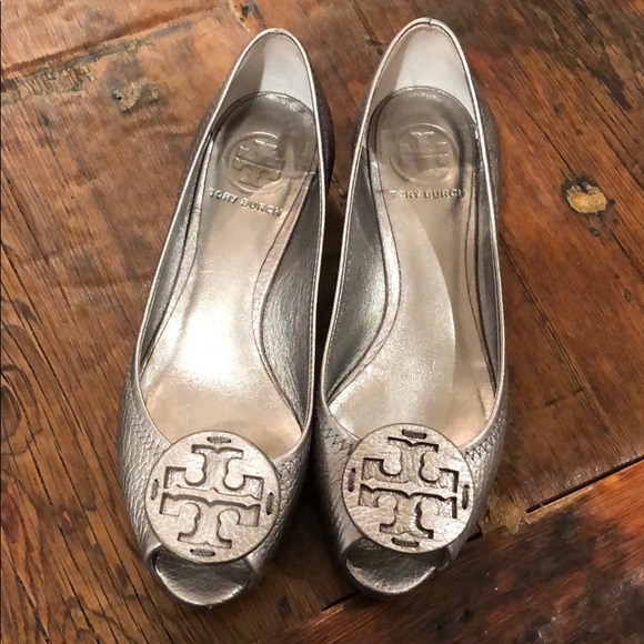 tory burch silver wedge